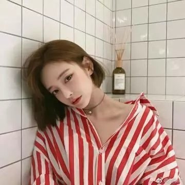 他是谁